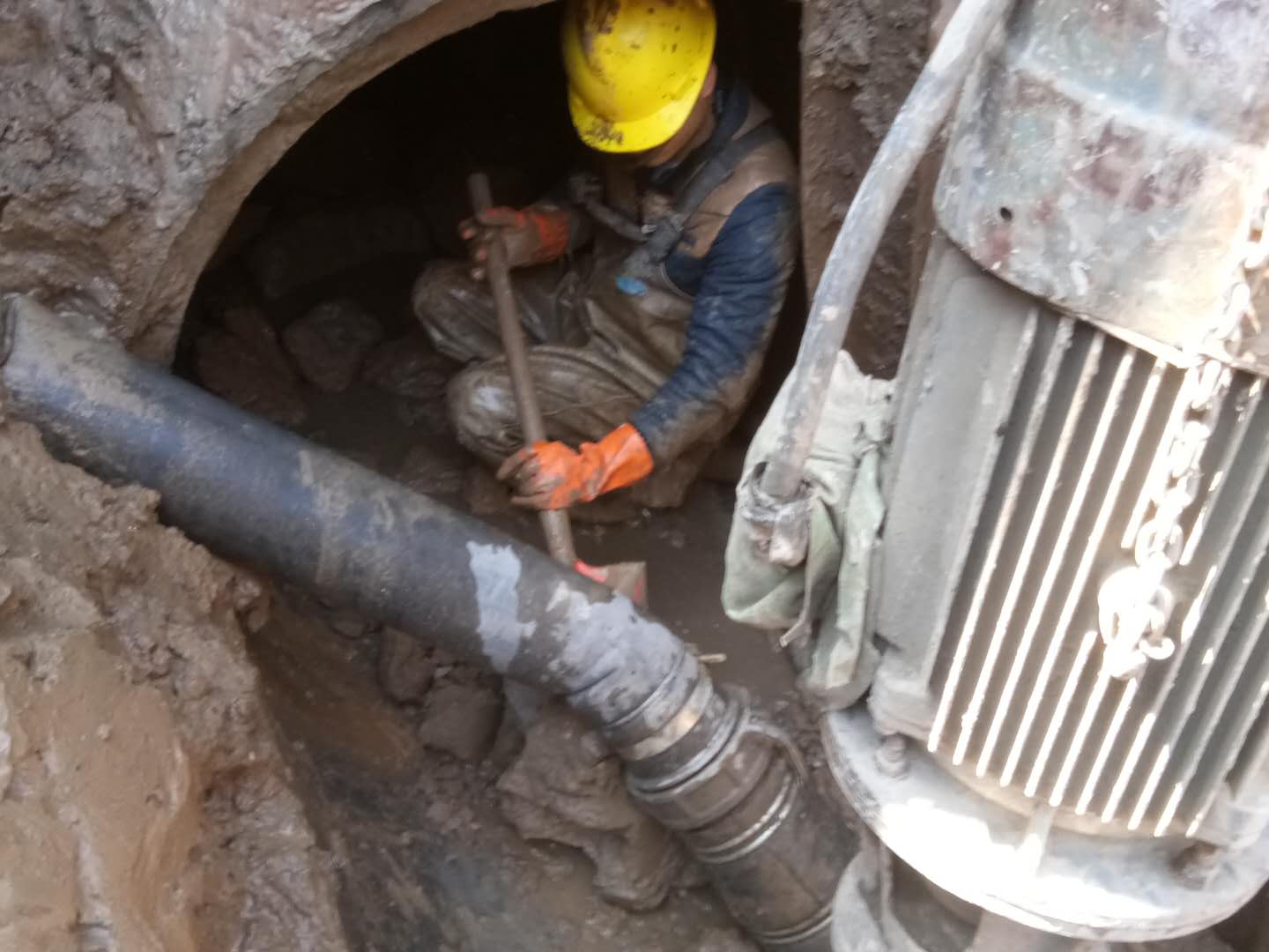 火炬开发区街道管道清淤